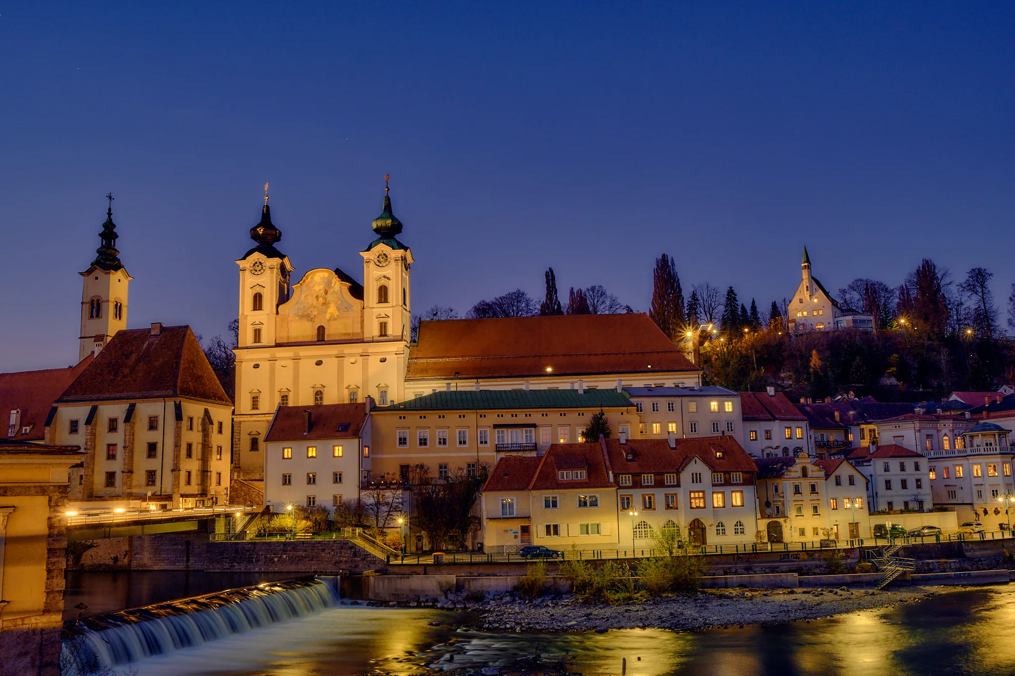 Steyr zur Blauen Stunde